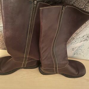Women’s Born Leather Boots